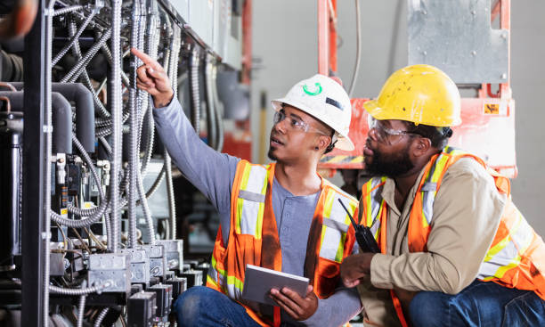 Best Industrial Electrical Services  in Bee Ridge, FL